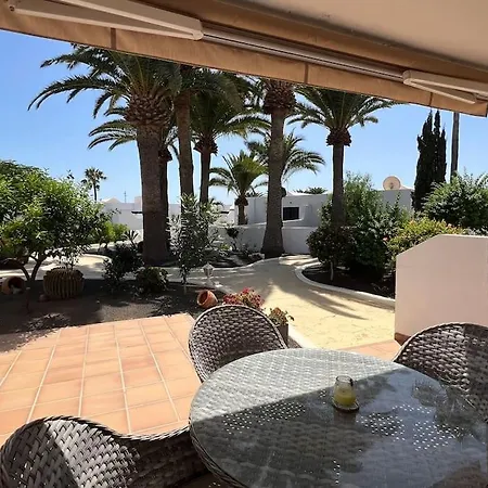 Casa Mo, 2 Bedroom Apartment Close To The Beach Puerto del Carmen  Exterior photo